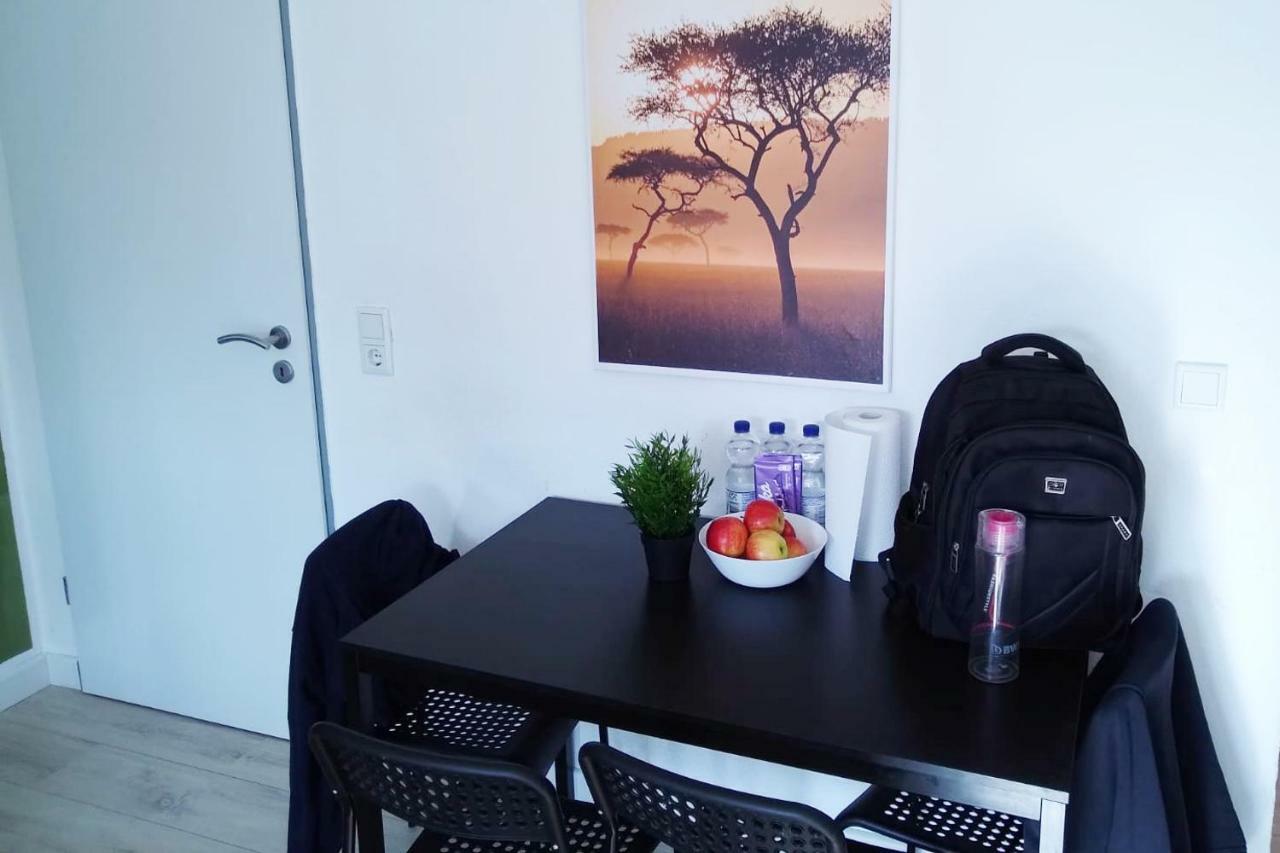 Work & Stay นอยส์ ภายนอก รูปภาพ